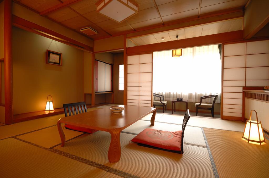 Sakaeya Hotel Tendō Rom bilde