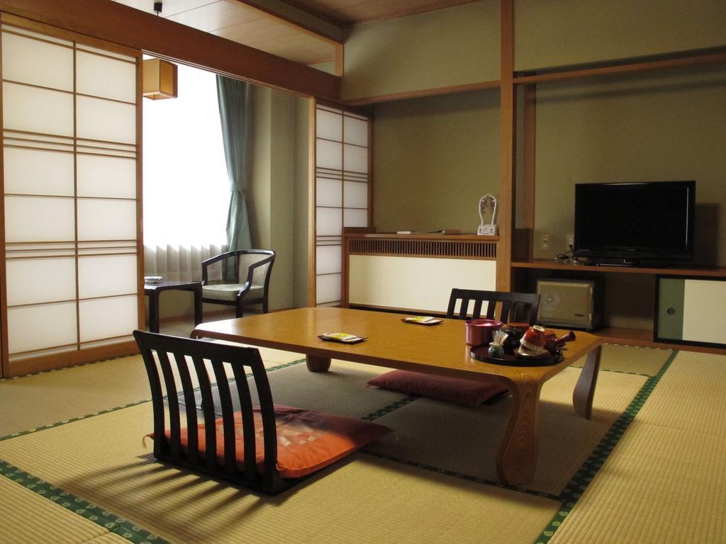 Sakaeya Hotel Tendō Rom bilde