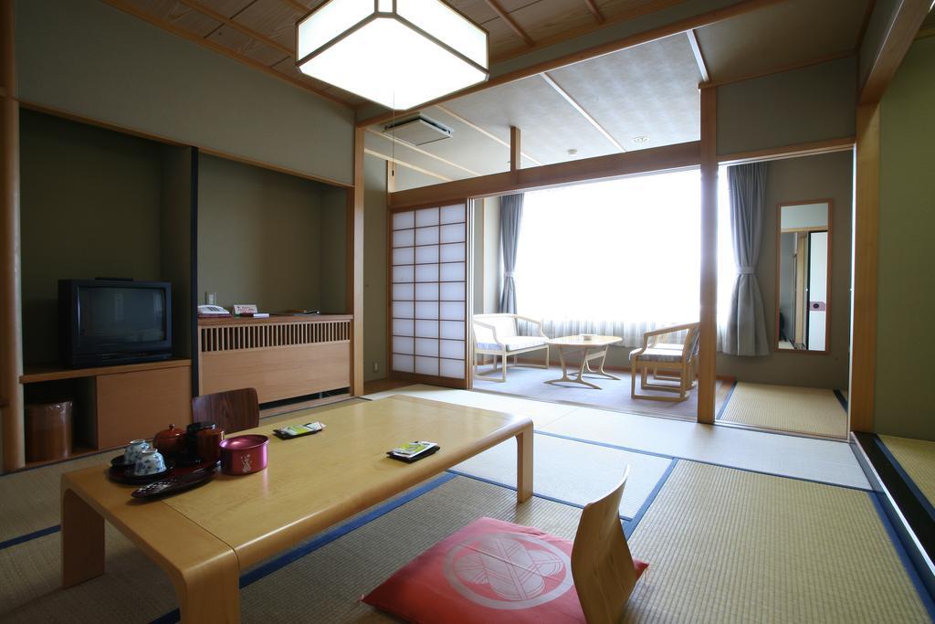 Sakaeya Hotel Tendō Rom bilde