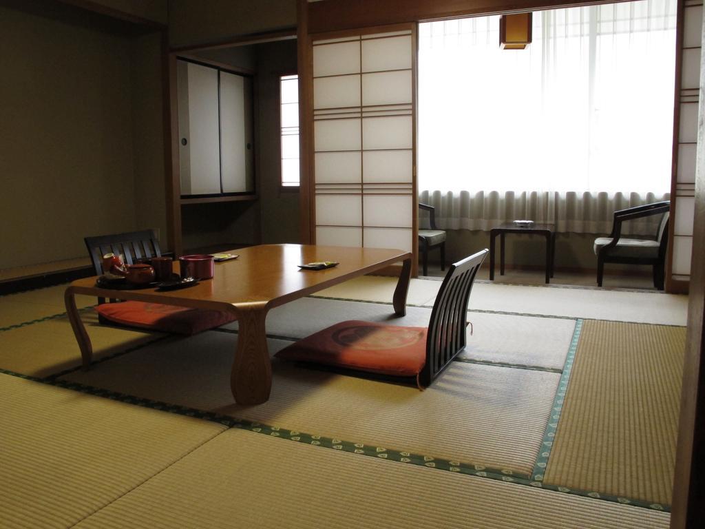 Sakaeya Hotel Tendō Rom bilde